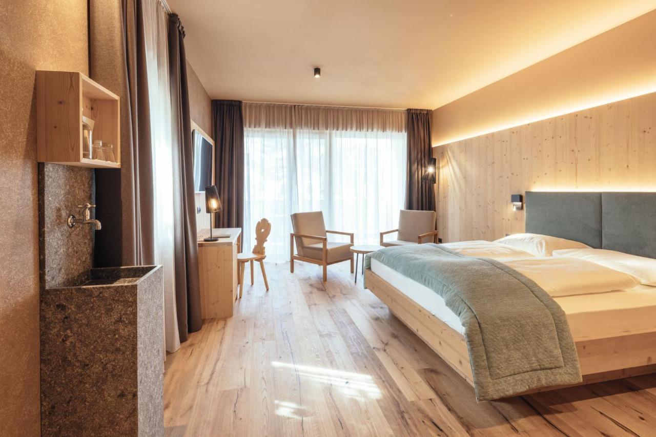 Hotel Tirolerhof à San Leonardo in Passiria Extérieur photo